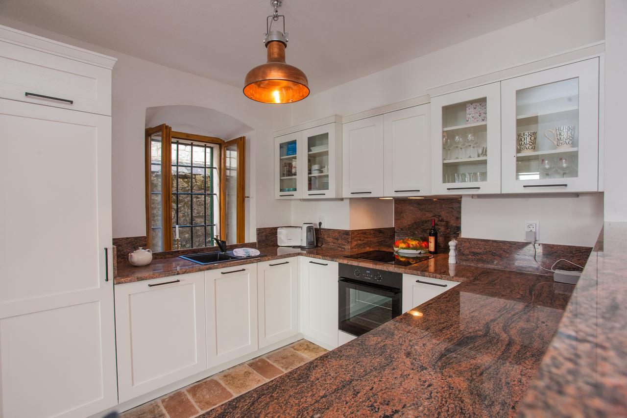 Villa Ruza, Donja Lastva Тиват Экстерьер фото
